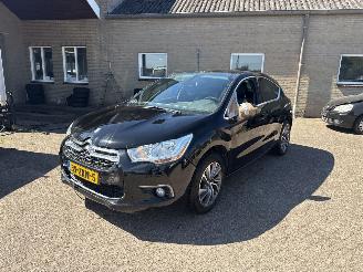 Citroën DS4 1.6 e-HDI Business AUT REST BPM €600,-!!! picture 3