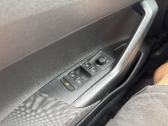 Volkswagen Polo 1.0 TSI Comfortline REST BPM €800,-!!! picture 36