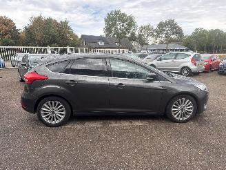 Ford Focus 1.0 Titanium REST BPM €400,-!!! picture 8