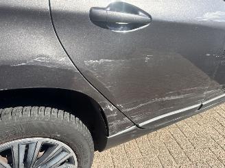 Peugeot 2008 1.2 PureTech Active REST BPM €300,-!!! picture 14