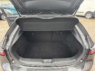 Mazda 3 2.0 e-SA-G Luxury M Hybrid 122  REST BPM €700,-!!! picture 36