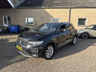 Volkswagen T-Roc 1.5 TSI Sport DSG REST BPM €300,-!!! picture 3