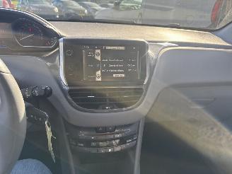 Peugeot 208 1.6 VTi Allure AUTOMAAT REST BPM €700,-!!! picture 21