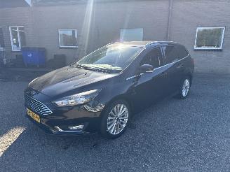 Ford Focus 1.5 TDCI Titan. L.Ed AUTOMAAT REST BPM €800,-!!! picture 2