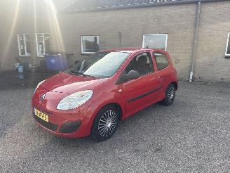 Renault Twingo 1.2 Authentique picture 3