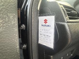 Suzuki Swift 1.0 Stijl AUTOMAAT picture 35