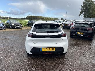 Peugeot 208 1.2 PT Allure Pack AUTOMAAT REST BPM €1400,-!!! picture 6