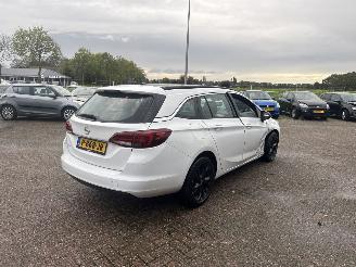 Opel Astra SPORTS TOURER 1.4 Turbo picture 9