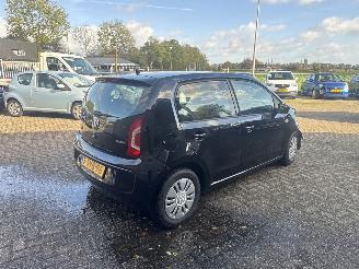 Volkswagen Up! 1.0 move up! Bluemotion picture 7
