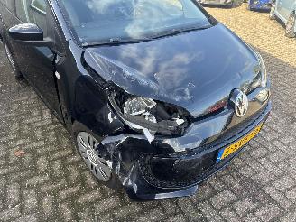 Volkswagen Up! 1.0 move up! Bluemotion picture 9