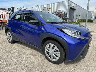 Damaged car Toyota Aygo X 1.0 VVT-i MT Play 2024/3