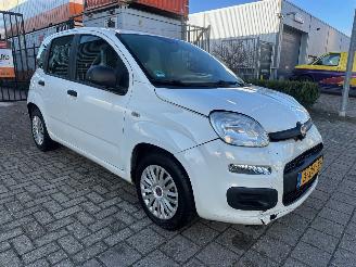 damaged passenger cars Fiat Panda 0.9 TwinAir Edizione Coo 2014/11
