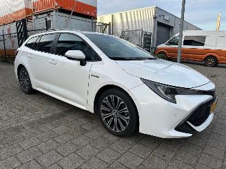 Damaged car Toyota Corolla Touring Sports 1.8 Hybrid Business Intro 2019/9