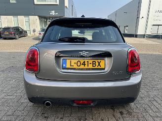 Mini Cooper 1.5 Automaat Cooper Salt picture 6