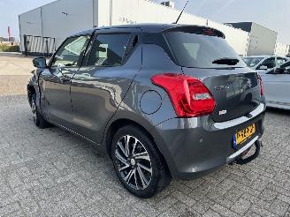 Suzuki Swift 1.2 Style Smart Hybrid picture 4