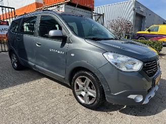 Schadeauto Dacia Lodgy 1.2 TCe Série Limitée Stepway 5p. 2018/4