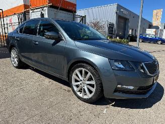 Unfallwagen Skoda Octavia 1.0 TSI Greentech Ambition Business Automaat 2017/7