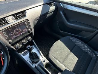 Skoda Octavia 1.0 TSI Greentech Ambition Business Automaat picture 13