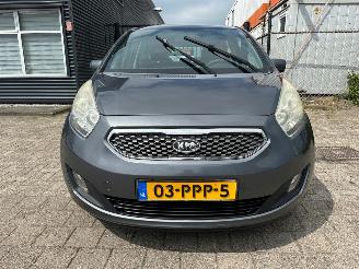 Kia Venga 1.4 CVVT Comfort Pack picture 2