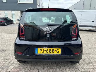 Volkswagen Up! 1.0 BMT move up! picture 6
