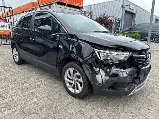 Avarii autoturisme Opel Crossland X 1.2 Turbo Online Edition 2019/2