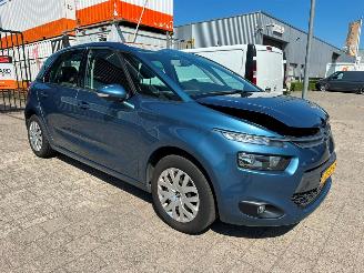 Voiture accidenté Citroën C4-picasso PICASSO 1.2 PureTech Selection 2016/6