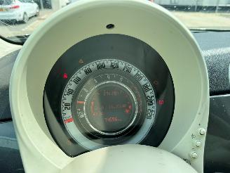 Fiat 500 1.0 Hybrid Lounge picture 10
