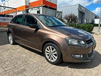 uszkodzony samochody osobowe Volkswagen Polo 1.2 Easyline 2011/5