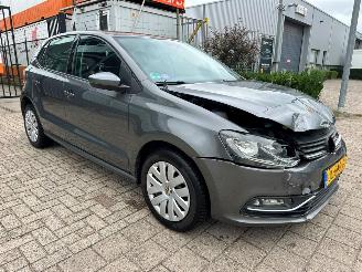 damaged passenger cars Volkswagen Polo 1.2 TSI Comfortline 2016/5