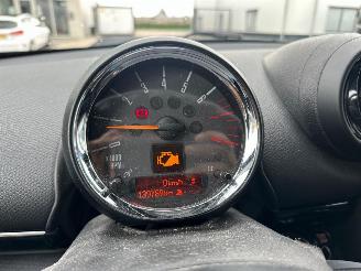 Mini Countryman 1.6 Cooper Pepper Motor loopt onregelmatig picture 9