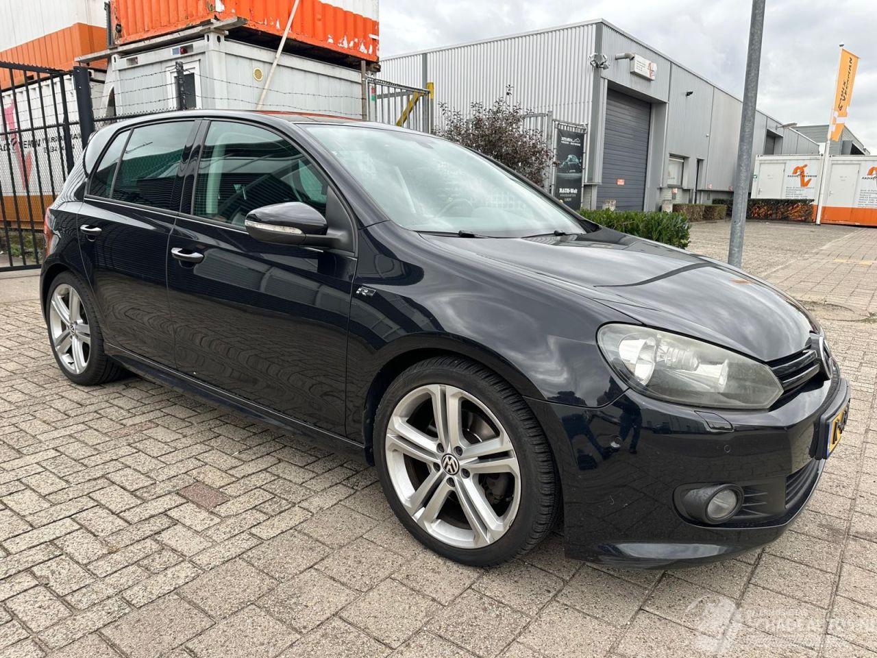 Volkswagen Golf 1.4 TSI R-Line Edition Automaat