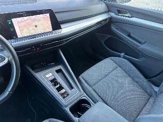 Volkswagen Golf 1.0 eTSI Life picture 11