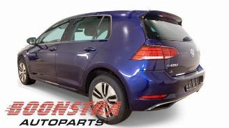 Volkswagen e-Golf Golf VII (AUA), Hatchback, 2012 / 2021 e-Golf picture 3