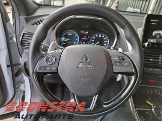 Mitsubishi Eclipse Cross Eclipse Cross (GK/GL), SUV, 2017 2.4 16V PHEV 4x4 picture 15