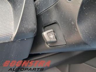 BMW 5-serie 5 serie Touring (G61), Combi, 2024 530e 2.0 TwinPower Turbo 16V picture 21