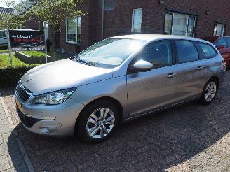 uszkodzony samochody osobowe Peugeot 308 1.2 e-THP Active 2014/7