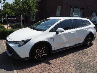 uszkodzony samochody osobowe Toyota Corolla Touring Sports 1.8 Hybrid Trek 2021/1
