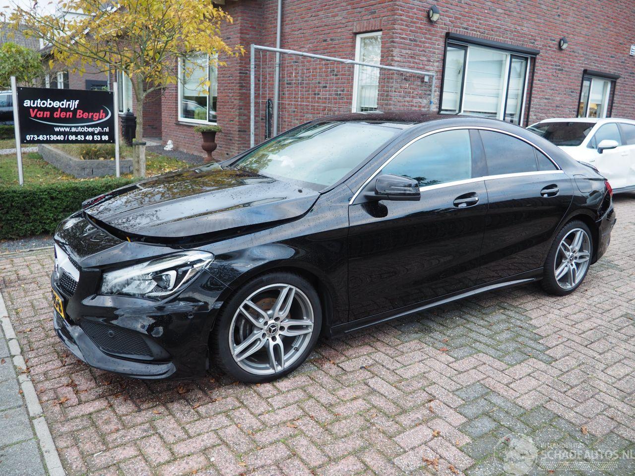 Mercedes Cla-klasse 180 AMG Busniss Solution