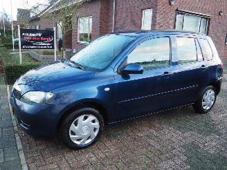 Unfallwagen Mazda 2 1.4 Exclusive 2005/1