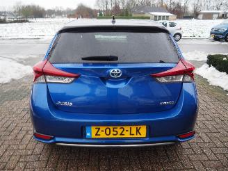 Toyota Auris 1.8 Hybrid dynamic Ultimate picture 5