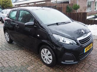 Peugeot 108 1.0 E-Vti Active picture 3