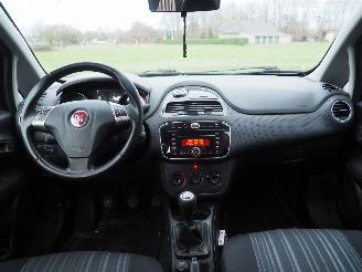 Fiat Punto Evo 1.3 M-Jet MyLife picture 11