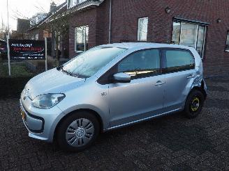 Unfallwagen Volkswagen Up! 1.0Move Up! BlueMotion 2012/8