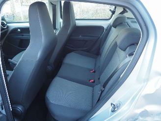 Volkswagen Up! 1.0Move Up! BlueMotion picture 16