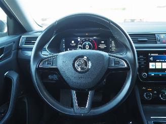 Skoda Superb 2.0 TDI Nusiness edi Automaat picture 9