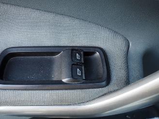 Ford Fiesta 1.25 Trend picture 22