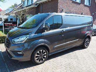 Ford Transit Custom 2.0TDCI Sport L2H1 Automaat picture 1