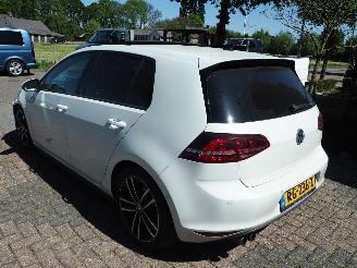 Volkswagen Golf 1.4 TSI GTE Connected Series picture 6