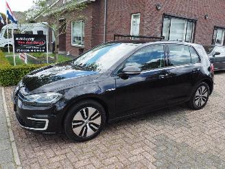Damaged car Volkswagen e-Golf E-Dition Diefstal 2020/1