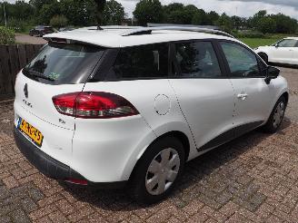 Renault Clio 0.9 Tce Expression picture 4